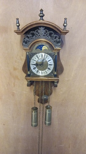 Alte pendeluhr wanduhr - pendeluhr, mit