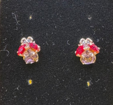 Schwer zu finden! Henri Bendel