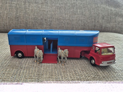 Corgi major toys 1130 - corgi,