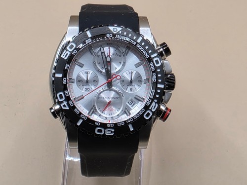 Bulova precisionist - bulova,
