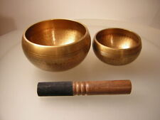 2 Gehämmerte klangschale Singing Bowl Nepal 1100gram mit Klöppel