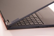 HOHOHO TPad P16v ( R7-7840HS