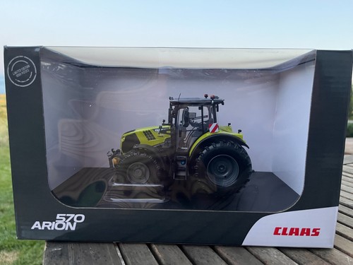 Claas arion 570 - night, edition