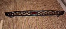GRILL FÜR FORD FOCUS 98-2004 UND ST170