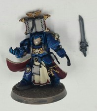 Hero Captain Librarian Ultramarines Space Marines Warhammer 40K painted