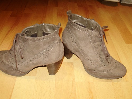 Stiefelette grau elegant