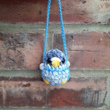 Demenz Taube auf Schaukel Auto