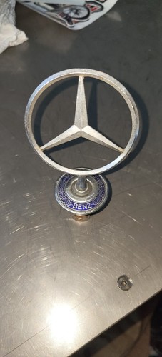 Stern motrohaube emblem - stern,