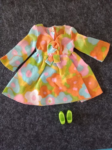 Barbie flower wower - barbie,