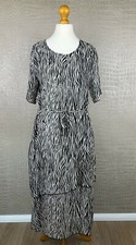 DAL CHERY Damen Gr. 42-44 Kleid schwarz weiß Zebra Animal Dress Tunika Robe 406