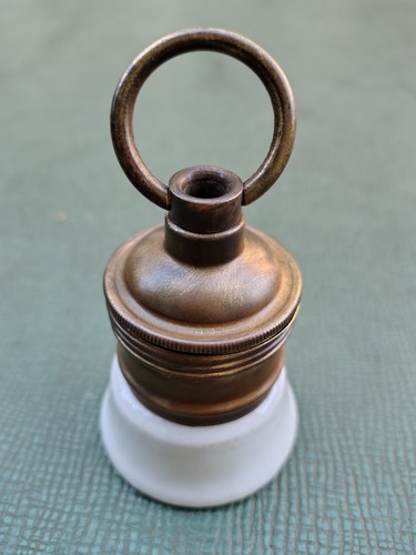 Alte lampenfassung original - alte,