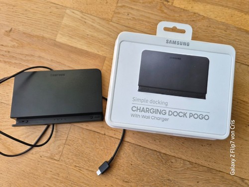 Samsung charging dock - charging,