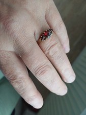 Wunderschöner Granatring
