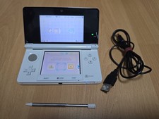 Nintendo 3DS Weiß ** Kratzerfreie Displays **