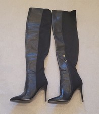 Elegante "GUESS"  Leder