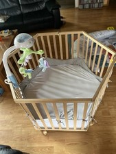 Roba Laufstall 6-eckig, Höhenverstellbar, mit Gepolstertem Stoffbezug