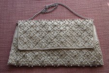 VINTAGE KLEINE HANDTASCHE GELDBEUTEL  CLUTCH WEIß  SILBER  PERLEN HOCHZEIT PARTY