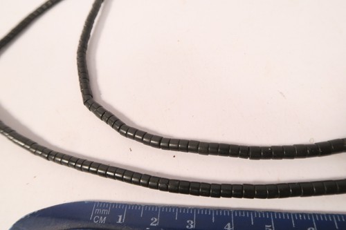Alte glasperlen schwarz 4mm - glasperlen,