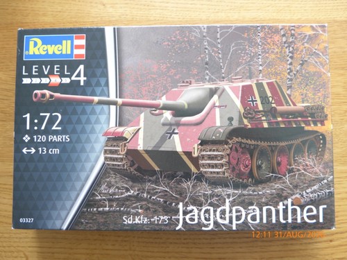 Revell 03327 sdkfz 173 - 03327,