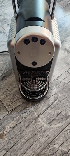 Nespresso zenius zn100 - nespresso,