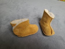 Gelbe Lammfellschuhe Gr. 19-20 Hausschuhe Babyschuhe Winterschuhe