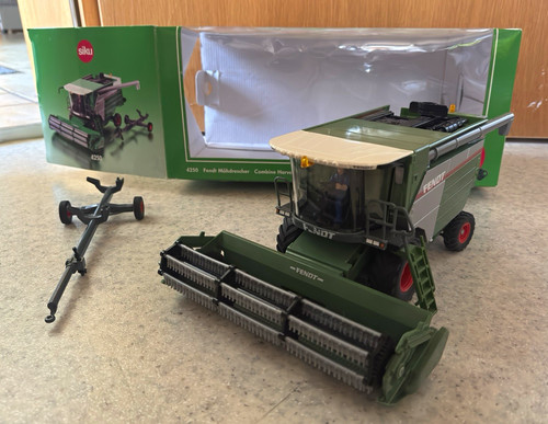 Siku fendt mähdrescher - fendt, modell