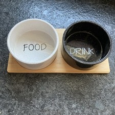 Futterschalen Katzennäpfe