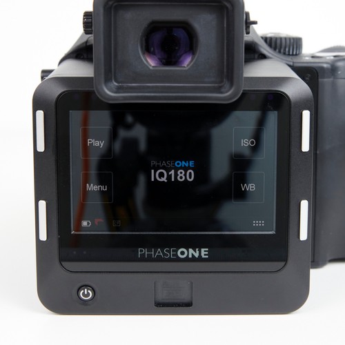 Phase one digital back iq180 - one,