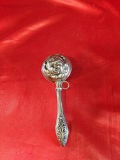 Antike Rassel Kinderrassel