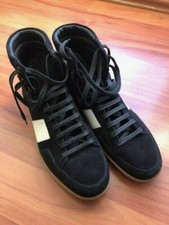 Yves Saint Laurent Sneakers