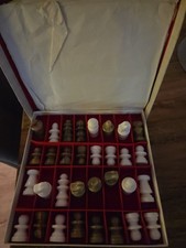 Schachfiguren Set 32