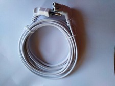 Euro-Netzkabel, Netzstecker an