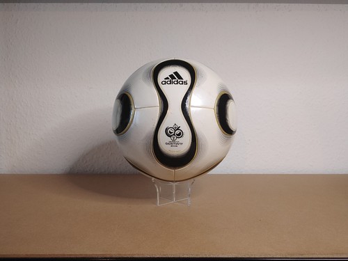 Adidas teamgeist spielball der - teamgeist,
