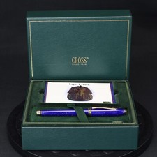 Cross Towsend Lapis Lazuli