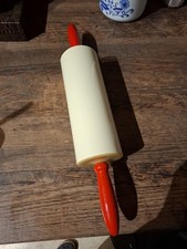 VEB Vintage Wellholz Kunststoff Teigausroller Holzgriffe Holzteigroller L 42 (K8