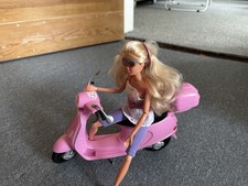 steffi puppe mit Moped