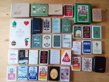 Skat Kartenspiele Romme Konvolut Sammlerkarten teils mit Werbung 36 Teile + Buch