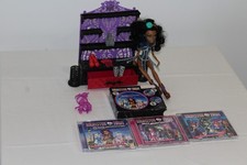Monster High Puppe Rebecca Steam mit Zubehör # 54