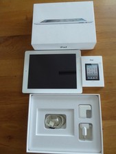 Apple iPad 2. Generation 16 GB Wi-Fi Silber in OVP - TOP Zustand - SIMlockfrei
