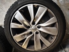 Winterkompletträder Pirelli 225/45 R18 auf original Opel Insignia Alufelgen