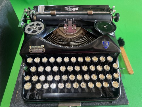 Triumph perfekt typewriter - triumph,