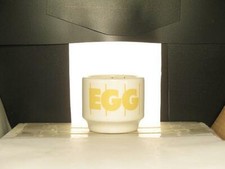 Eierbecher, "Egg" Andenken Hornsea England Keramik b4326