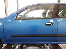 Nissan Almera 2 N16 Tür vorn