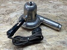 alter dekorativer Föhn Haarföhn AEG silberfarben Stoffkabel Holzgriff Vintage