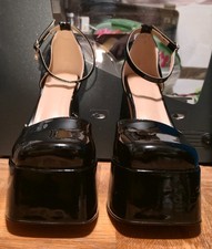 OnlyMaker EU45 extrem Lack Plateau triangle Heels 5cm Plateau 15cm High Heel