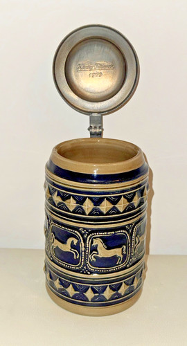 Bierkrug mit zinndeckel könig - bierkrug,