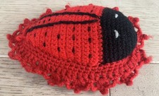 Nadelkissen gehäkelt groß | Häkelfigur Marienkäfer