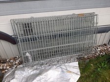 Außengehege 2,16 × 1,16 × 65 ohne Sonnenschutz. Leichte Gebrauchsspuren.