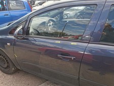 Opel Corsa D Fahrertür Tür Autotür Rohbau vorn links 5 trg Z168 Metroblau Perl