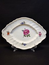 Meissen antike kleine Servierplatte (1774-1814 Marcolini) Neubrandenstein Blumen